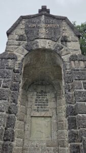 Jakie miejsce polecasz do zwiedzenia w Szwajcarii ( nieoczywiste) ?